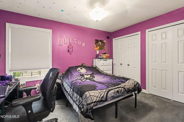 4077 Stable Creek Drive, Perrysburg, OH 43551