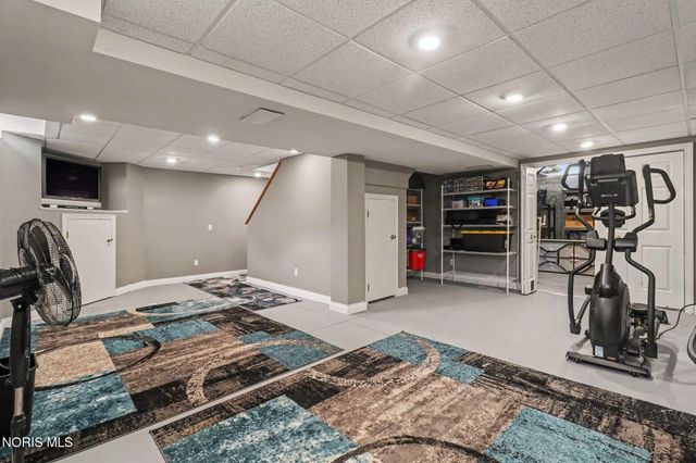 4077 Stable Creek Drive, Perrysburg, OH 43551