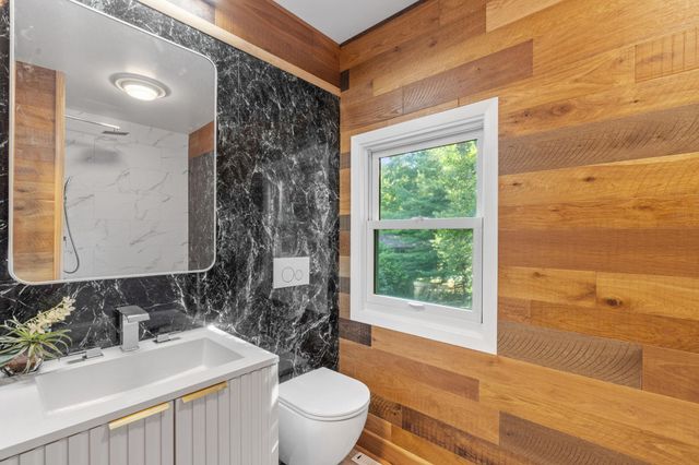 4753 Burns Road, Mound, MN 55364