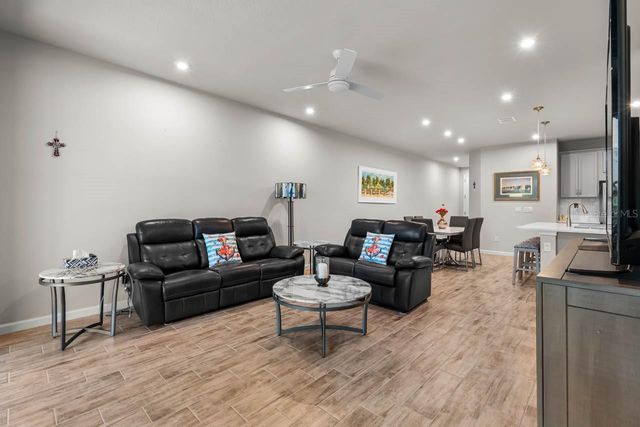 3775 MAXWELL PARK DRIVE 92, Sun City Center, FL 33573