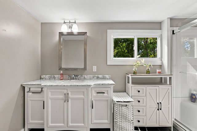 1000 Greenland Road, Portsmouth, NH 03801