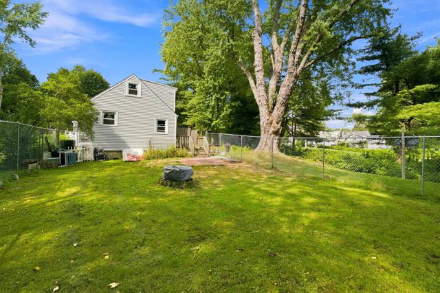 1000 Greenland Road, Portsmouth, NH 03801