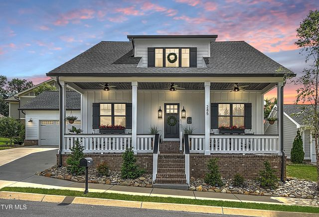 285 Princeton Gardens Drive, Johnson City, TN 37601