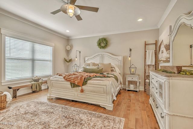 285 Princeton Gardens Drive, Johnson City, TN 37601