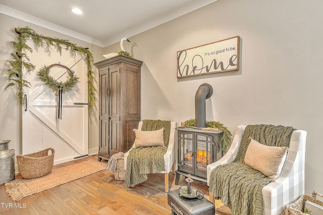 285 Princeton Gardens Drive, Johnson City, TN 37601
