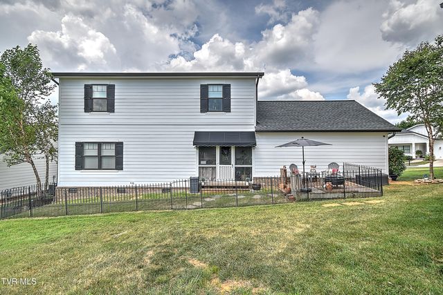 285 Princeton Gardens Drive, Johnson City, TN 37601