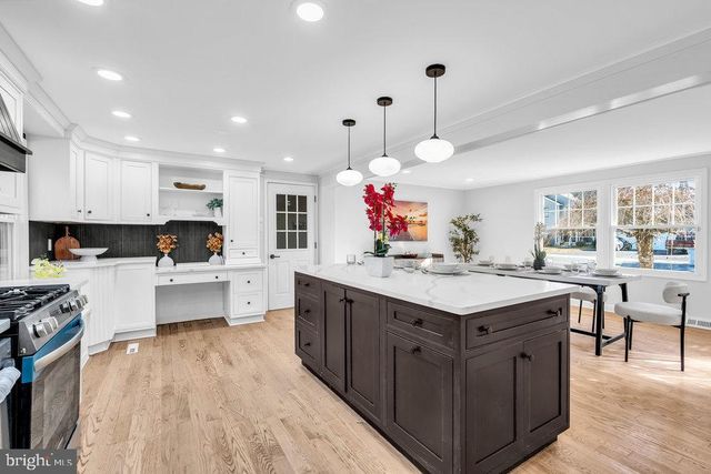 2800 PERNA LN, Vineland, NJ 08361