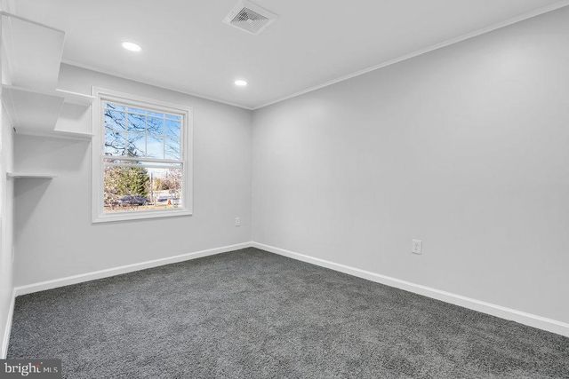 2800 PERNA LN, Vineland, NJ 08361