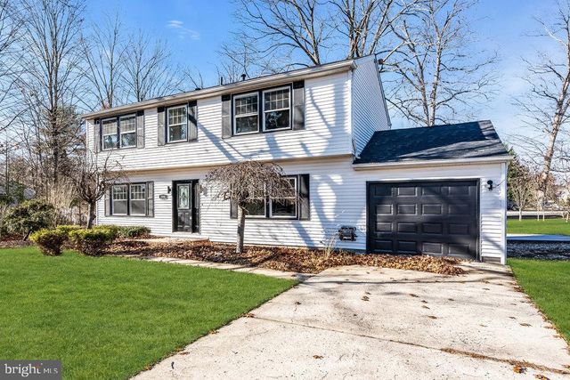 2800 PERNA LN, Vineland, NJ 08361