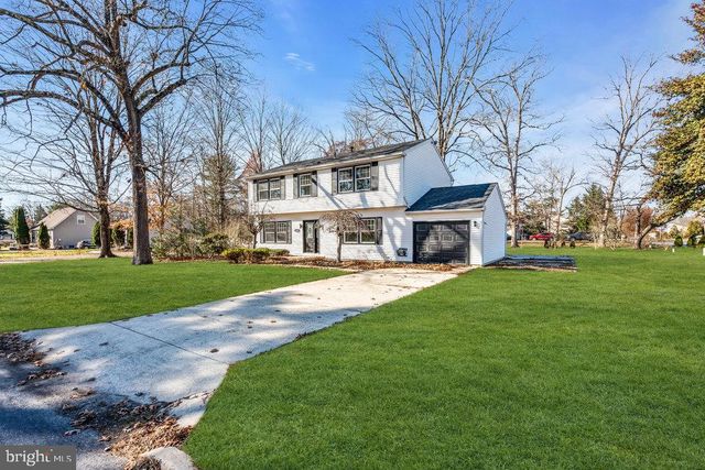 2800 PERNA LN, Vineland, NJ 08361