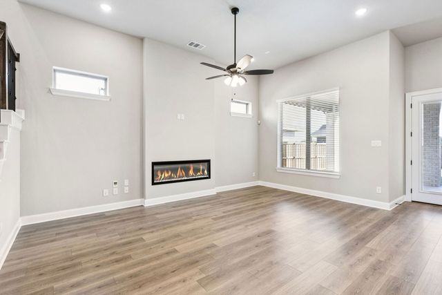 9313 Persimmon Lane, Mesquite, TX 75126