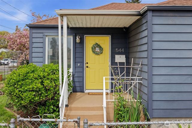 544 Whitworth Avenue S, Renton, WA 98057