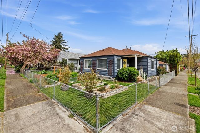 544 Whitworth Avenue S, Renton, WA 98057