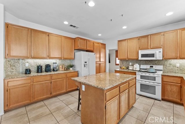 13755 Thrush Court, Victorville, CA 92394