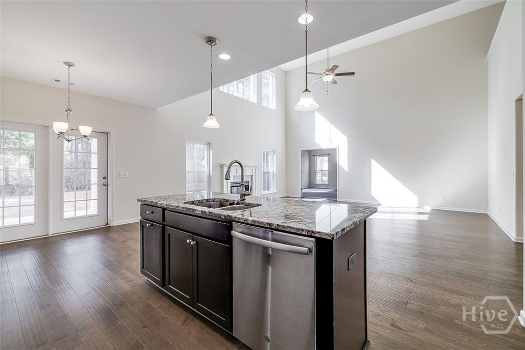 Image 15 of property listing at 801 Walthour Drive, Rincon, GA 31326
