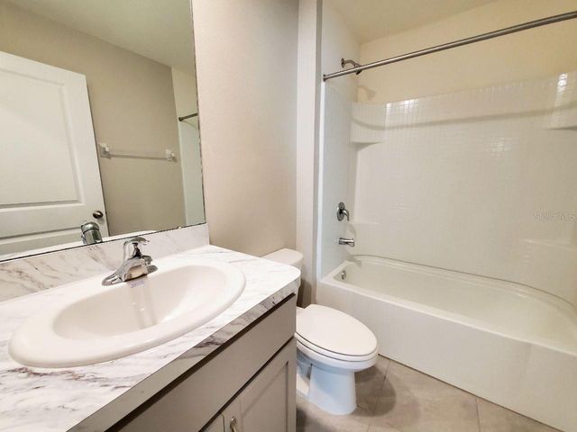 1014 GOLDEN SHINER AVENUE, Ruskin, FL 33570