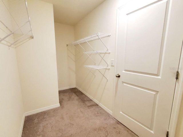 1014 GOLDEN SHINER AVENUE, Ruskin, FL 33570