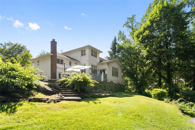 43 Black Birch Lane, Scarsdale, NY 10583