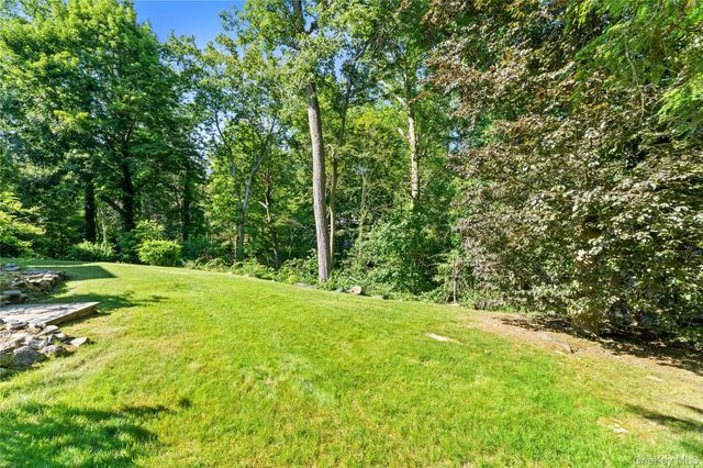 43 Black Birch Lane, Scarsdale, NY 10583