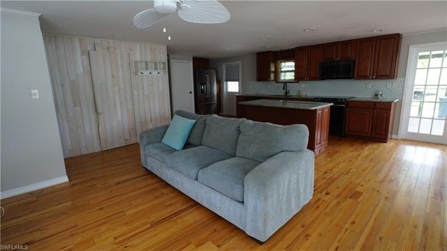 12861 Iona RD, Fort Myers, FL 33908
