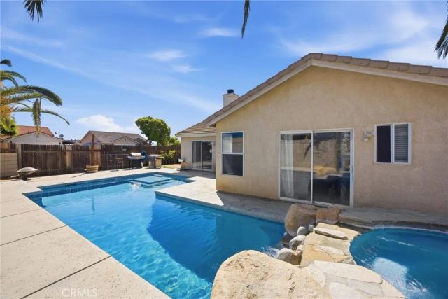 3802 Windflower Avenue, Bakersfield, CA 93313