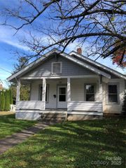 55 Mildred Avenue, Asheville, NC 28806