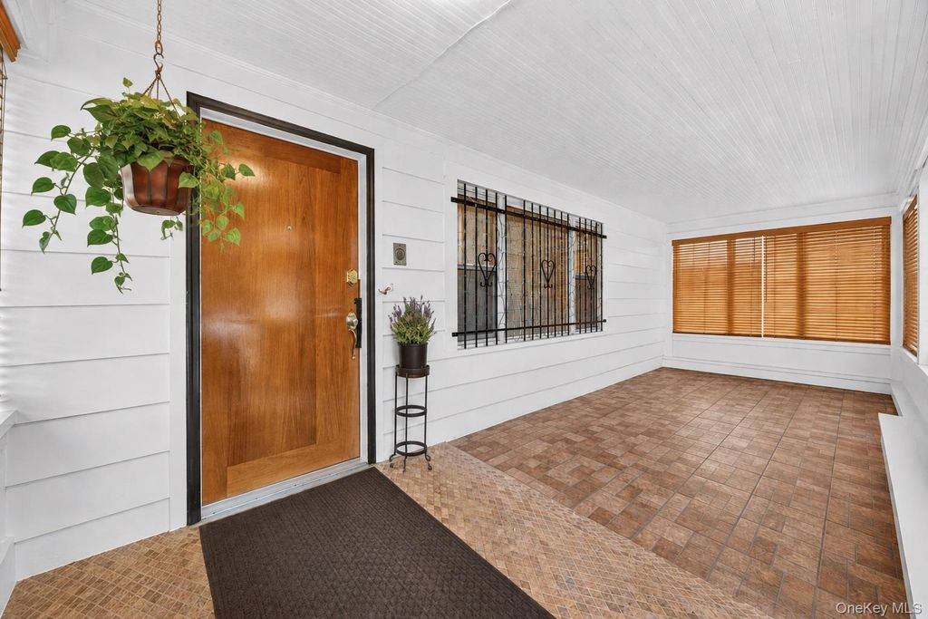 77 Irving Place, New Rochelle, NY 10801 — photo 3