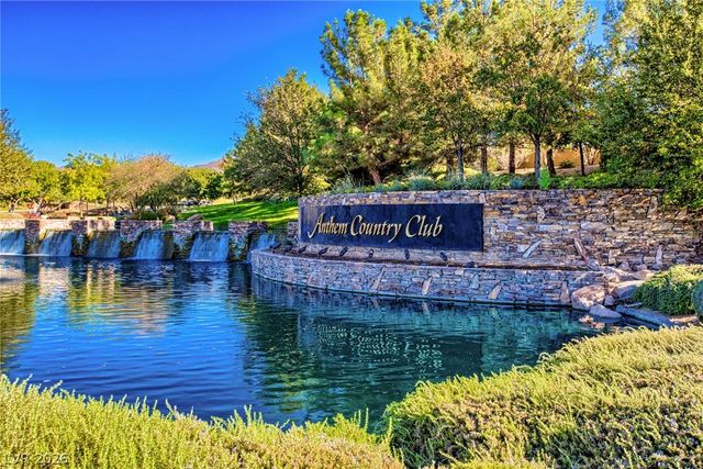18 Wade Hampton Trail, Henderson, NV 89052
