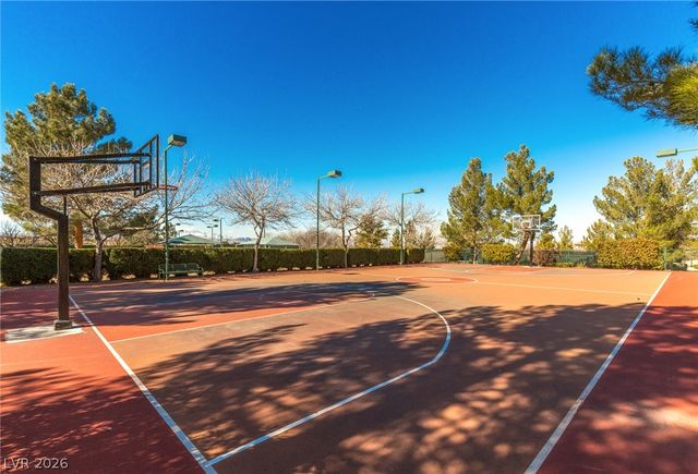 18 Wade Hampton Trail, Henderson, NV 89052