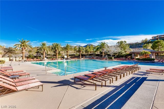 18 Wade Hampton Trail, Henderson, NV 89052