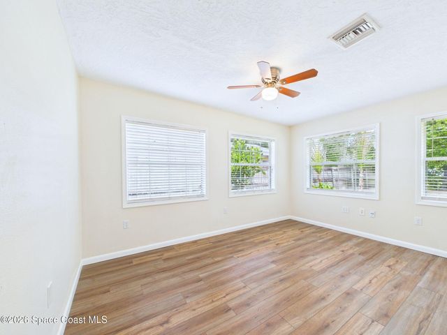 1523 Breese Street NE, Palm Bay, FL 32905