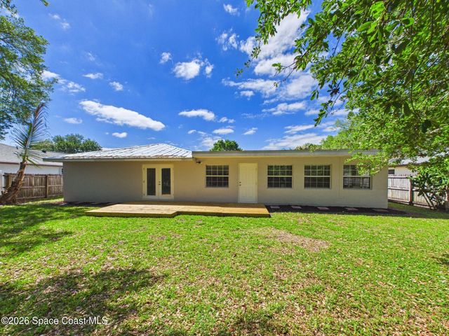 1523 Breese Street NE, Palm Bay, FL 32905