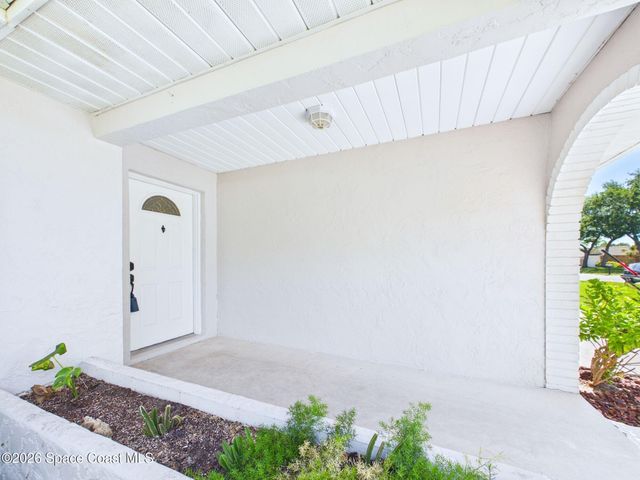 1523 Breese Street NE, Palm Bay, FL 32905