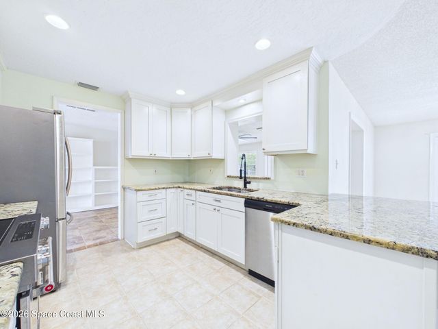 1523 Breese Street NE, Palm Bay, FL 32905