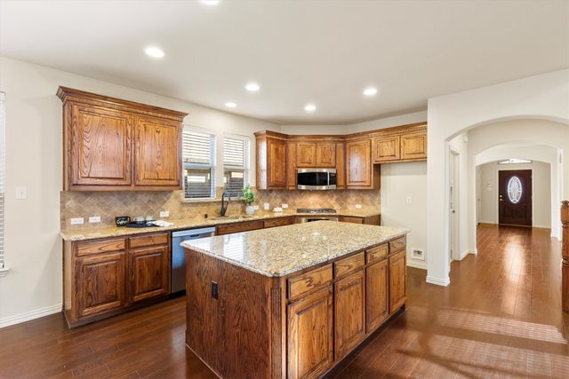 5004 Westport Drive, Mckinney, TX 75070