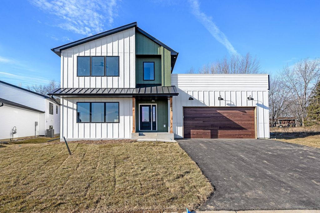 9964 14th Circle NE, Saint Michael, MN 55376