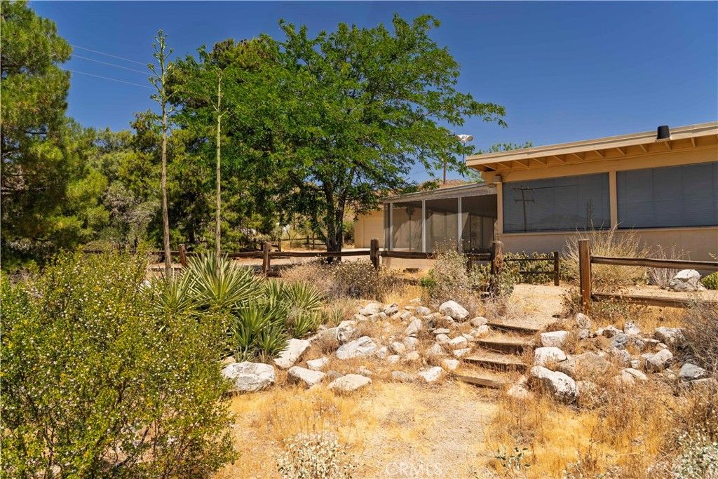 Image 23 of property listing at 9215 Encelia, Morongo Valley, CA 92256
