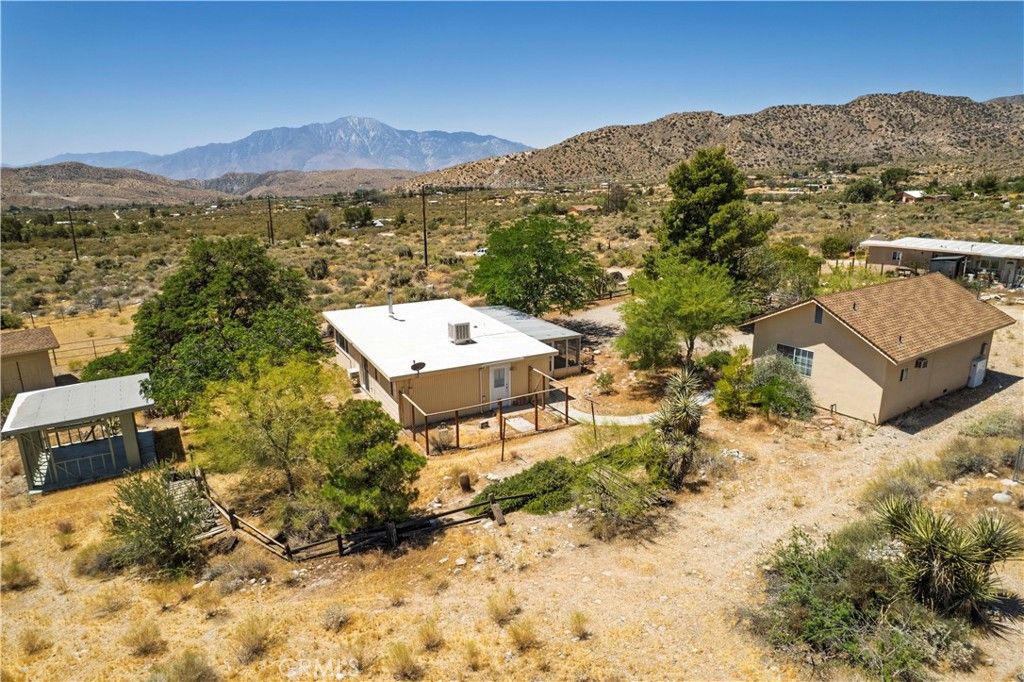 Image 34 of property listing at 9215 Encelia, Morongo Valley, CA 92256