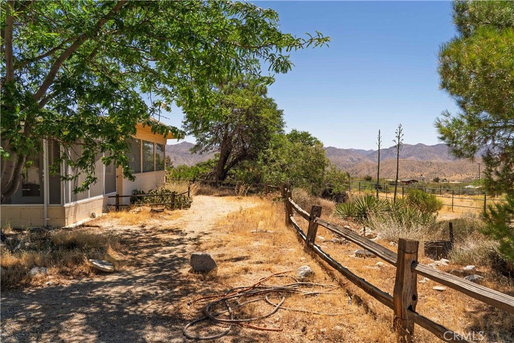 Image 5 of property listing at 9215 Encelia, Morongo Valley, CA 92256