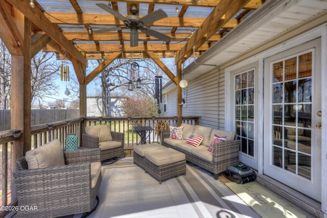 8800 SE 72nd Terrace, Baxter Springs, KS 66713