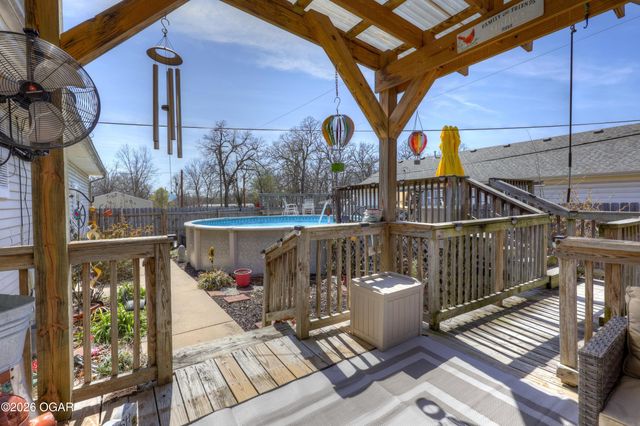 8800 SE 72nd Terrace, Baxter Springs, KS 66713