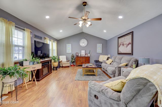 8800 SE 72nd Terrace, Baxter Springs, KS 66713