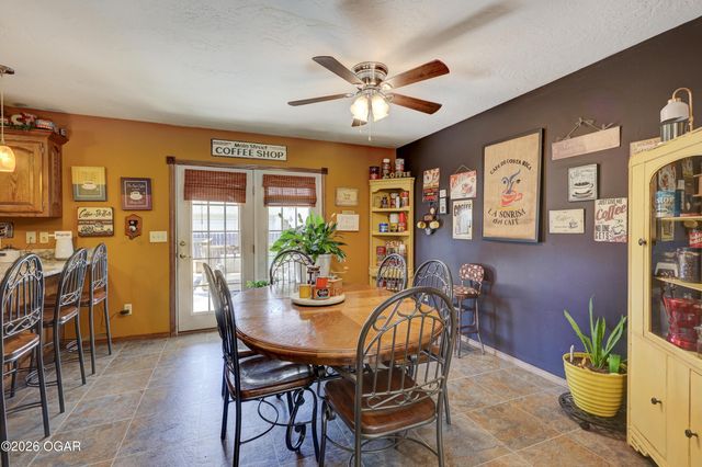 8800 SE 72nd Terrace, Baxter Springs, KS 66713