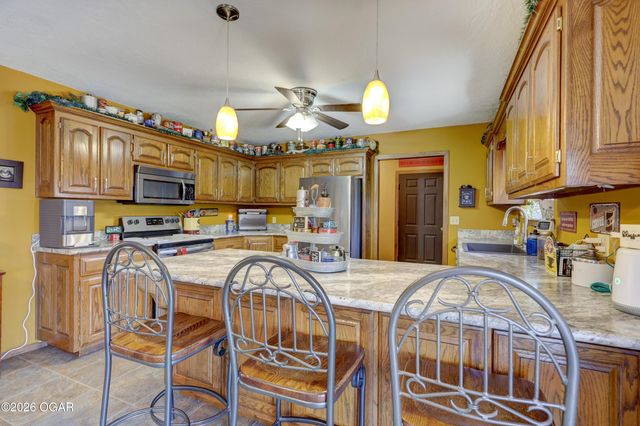 8800 SE 72nd Terrace, Baxter Springs, KS 66713