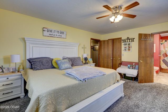 8800 SE 72nd Terrace, Baxter Springs, KS 66713