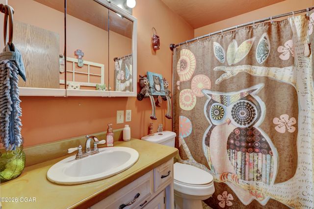 8800 SE 72nd Terrace, Baxter Springs, KS 66713