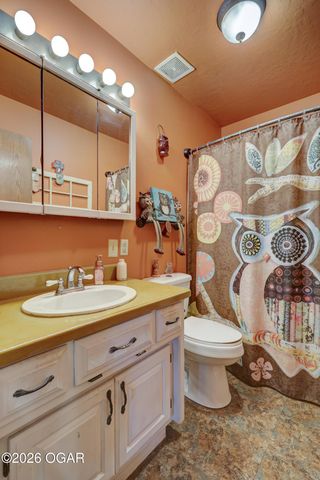 8800 SE 72nd Terrace, Baxter Springs, KS 66713