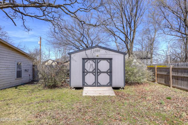 8800 SE 72nd Terrace, Baxter Springs, KS 66713