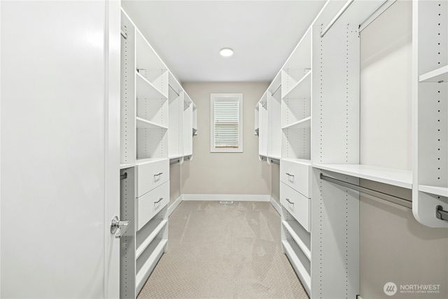 8784 NE Winslow Grove Ct, Bainbridge Island, WA 98110