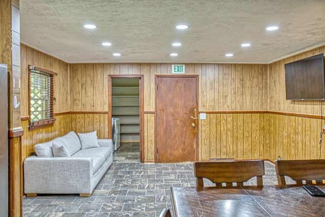 125 Ensor Dr, Cookeville, TN 38501
